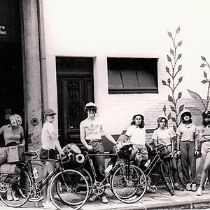 https://van-gogh-youth-hostel-city-centre.brusselshotelsbook.com