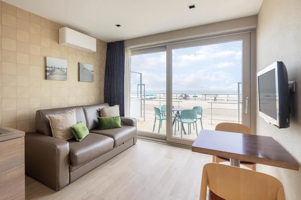 Отель C-Hotels Excelsior Миделкерк