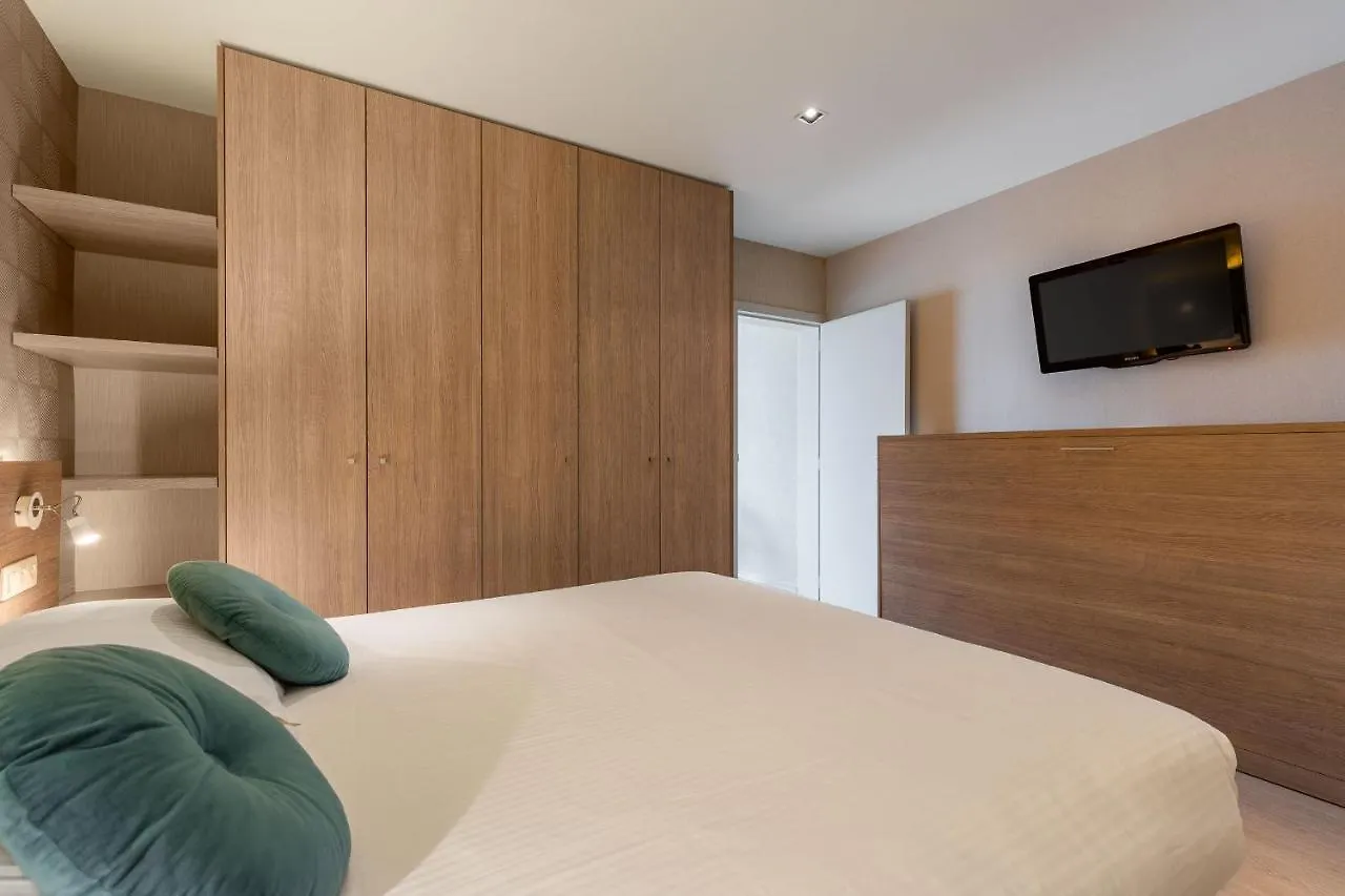 Отель C-Hotels Excelsior Миделкерк