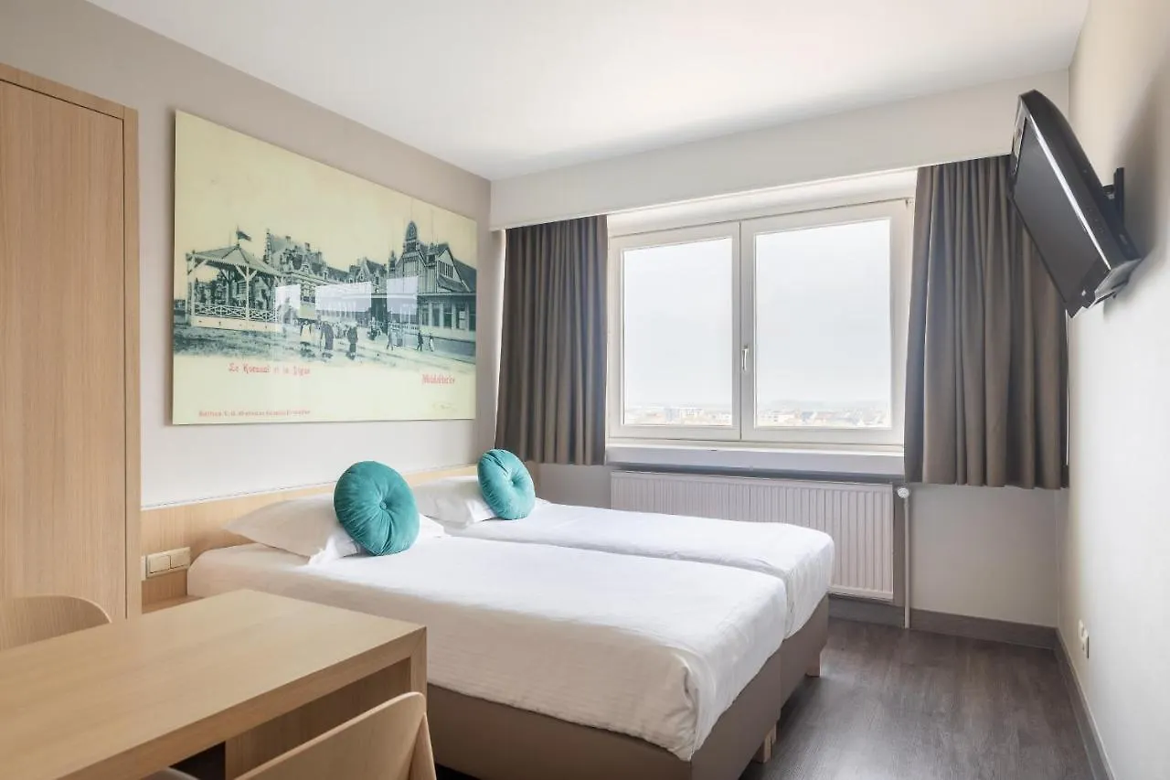 C-Hotels Excelsior Миделкерк 3*,