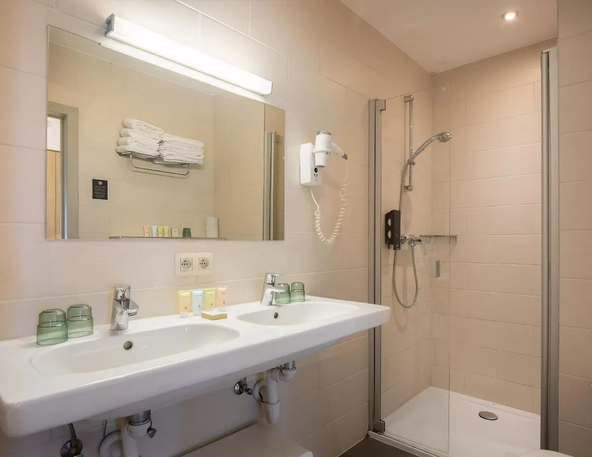 C-Hotels Excelsior Миделкерк