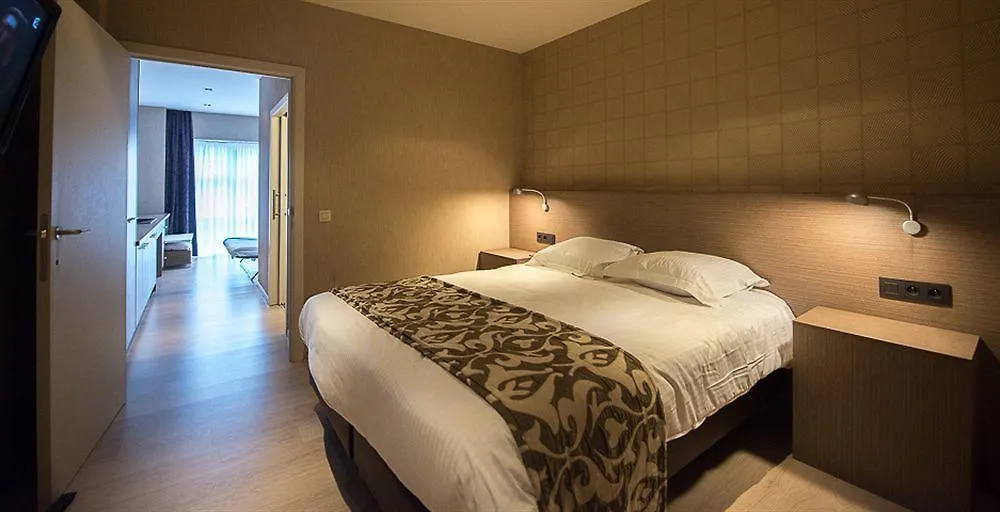 Отель C-Hotels Excelsior Миделкерк